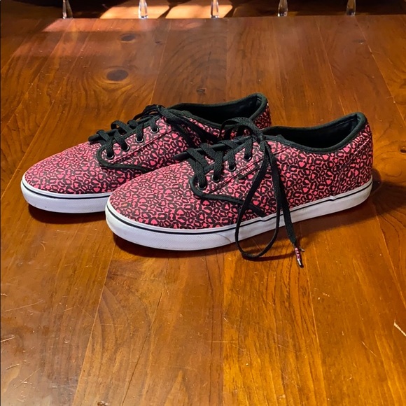 Vans Pink & Black Cheetah print sneakers - Picture 4 of 9